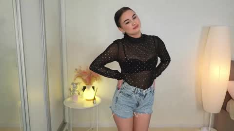 Snapshot of murpurr chatting on October 28, 1:14 pm ALICE online show from October 28, 1:14 pm