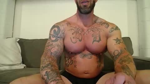 muscle761004 online show from May 25, 1:55 am