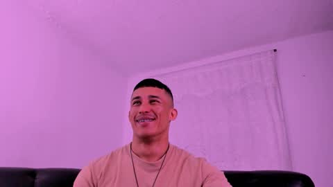 Muscle Man online show from March 21, 5:38 pm