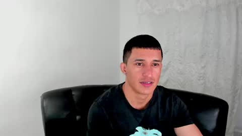 Snapshot of muscle_man07 chatting on July 28, 4:05 pm Muscle Man online show from July 28, 4:05 pm