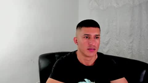 Snapshot of muscle_man07 chatting on July 28, 11:48 pm Muscle Man online show from July 28, 11:48 pm