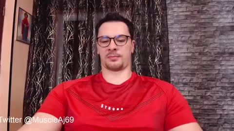 Snapshot of muscleaj69 chatting on January 19, 6:43 pm AJ online show from January 19, 6:43 pm