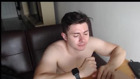 Snapshot of muscledoctor24 chatting on September 23, 4:15 am Everet online show from September 23, 4:15 am