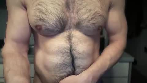 musclehair3 online show from April 9, 9:42 pm