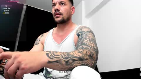 MuscleMonster31 online show from November 14, 11:09 am