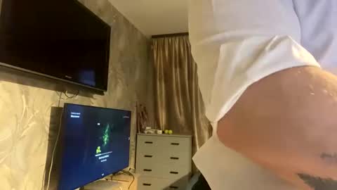 muscularjuggler online show from January 16, 2:15 am