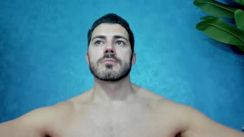 muscularmaster onlyfans online show from November 25, 11:16 pm