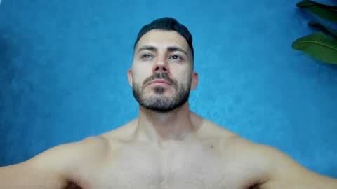 muscularmaster onlyfans online show from April 9, 9:42 pm