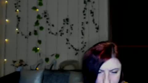 Jeneva online show from February 20, 7:03 pm