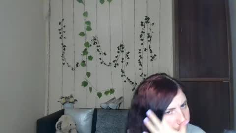 Jeneva online show from April 17, 6:44 pm