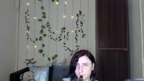 Jeneva online show from April 18, 6:01 pm