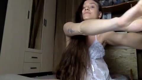 Snapshot of muse_online chatting on December 10, 7:00 pm Muse Ali online show from December 10, 7:00 pm