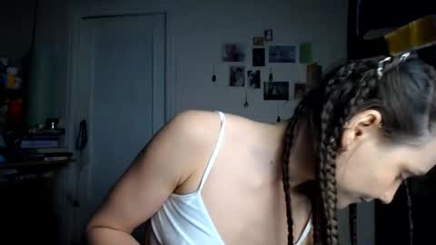 Snapshot of muse_online chatting on December 19, 6:12 pm Muse Ali online show from December 19, 6:12 pm