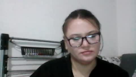 musechic_wild online show from January 18, 3:27 pm