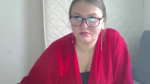 musechic_wild online show from March 7, 8:22 am