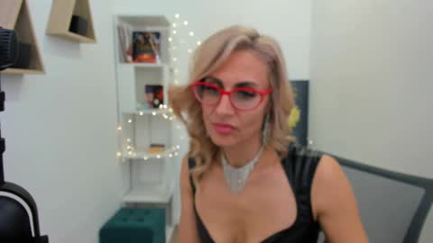 Diana online show from January 30, 6:21 pm