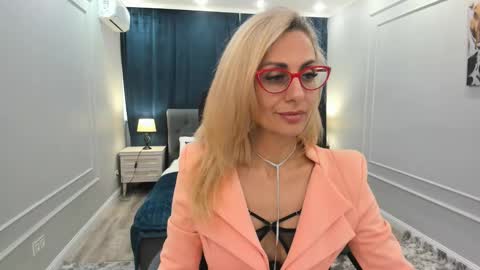 Diana online show from March 3, 11:33 am