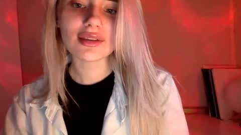 musescorner online show from April 16, 9:39 pm