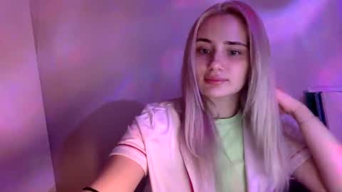 musescorner online show from April 22, 6:31 pm