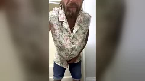 mushroommike91 online show from July 3, 6:53 am