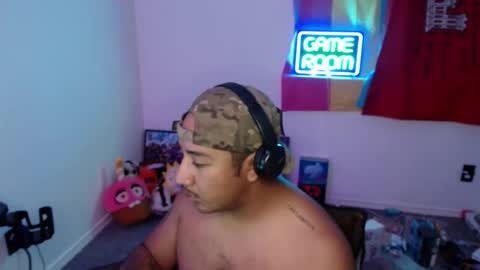 mushrooncat online show from September 21, 4:03 am