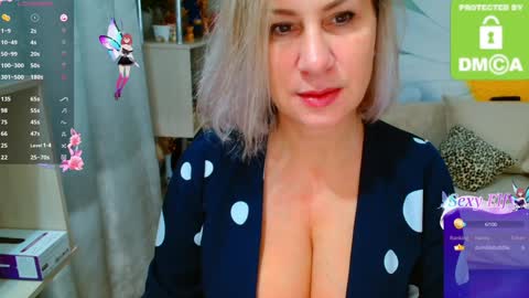 Lana online show from December 29, 9:17 am