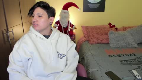 VALENTINA Luna  online show from December 23, 9:49 am