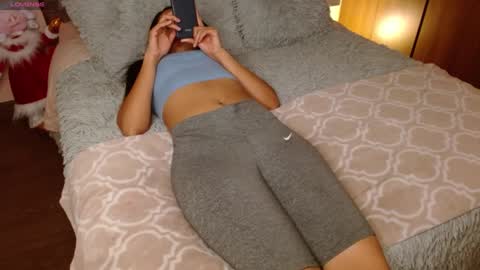 VALENTINA Luna  online show from January 19, 12:17 am