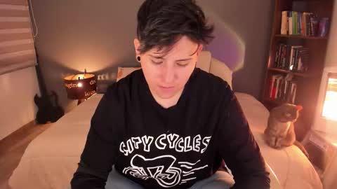 VALENTINA Luna  online show from October 4, 1:25 am