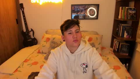 VALENTINA Luna  online show from October 14, 12:11 am