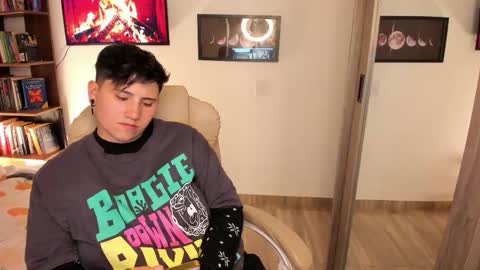 VALENTINA Luna  online show from December 19, 3:46 am