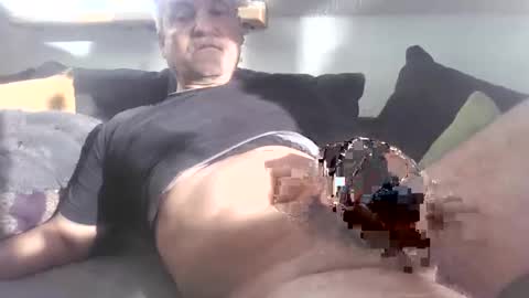 Snapshot of muskauer chatting on March 2, 7:15 am nobuddy online show from March 2, 7:15 am