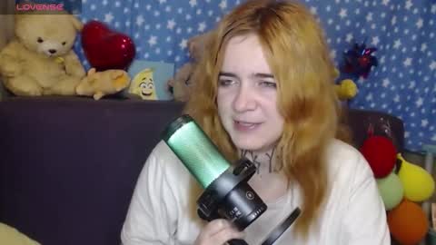 Snapshot of mustardgirl chatting on September 16, 11:28 pm ZZ TOP online show from September 16, 11:28 pm