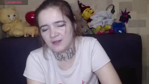 Snapshot of mustardgirl chatting on October 24, 9:00 pm ZZ TOP online show from October 24, 9:00 pm