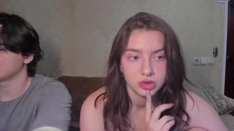 HEY online show from November 15, 7:54 pm