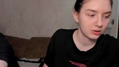 cute couple online show from February 18, 7:54 pm