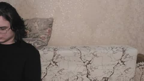 cute couple online show from April 21, 9:39 pm