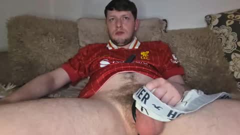 Snapshot of muzzy624406 chatting on March 22, 12:25 am Muzzy online show from March 22, 12:25 am