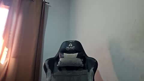 Snapshot of mwmgaara chatting on September 14, 1:32 pm mwmgaara online show from September 14, 1:32 pm