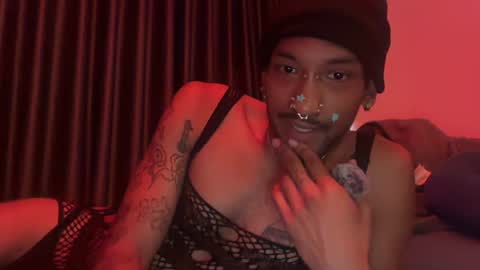 mxdrltns online show from June 28, 11:05 am