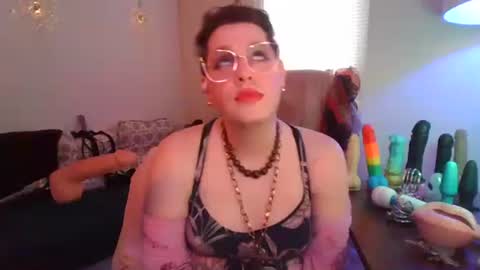 Mx Charlotte online show from April 9, 10:26 pm