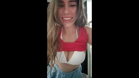 Snapshot of my420couple chatting on December 14, 3:23 am miss beauty coming 96 2300 online show from December 14, 3:23 am