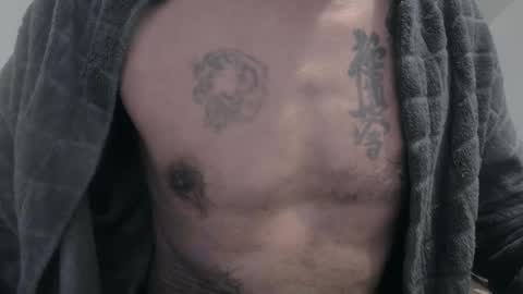 Snapshot of my432687 chatting on March 8, 12:00 am my432687 online show from March 8, 12:00 am