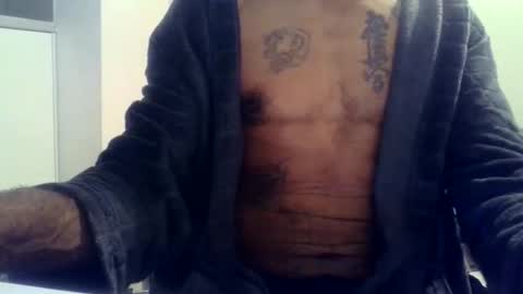 Snapshot of my432687 chatting on October 2, 11:23 pm my432687 online show from October 2, 11:23 pm