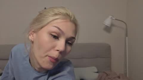 April online show from March 5, 8:16 pm