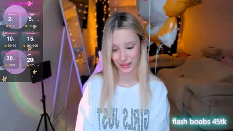 Diana online show from February 19, 2:23 pm