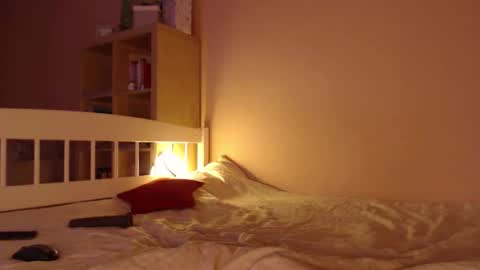 Hannah  welcome  online show from November 10, 1:54 pm