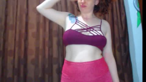     sara      i know you love me xoxox     online show from February 23, 12:13 pm