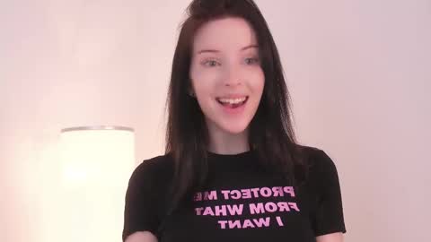 STELLA online show from December 2, 7:31 pm