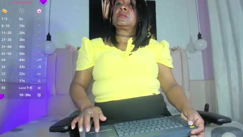 mya_blaze online show from September 24, 12:19 pm